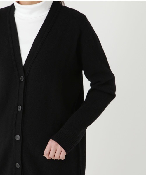 SUNSPEL(サンスペル)の「WOMEN’S LAMBSWOOL(カーディガン/ボレロ・レディース・ブラック/ナチュラル・2)」の10枚目の写真