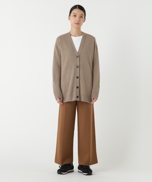 SUNSPEL(サンスペル)の「WOMEN’S LAMBSWOOL(カーディガン/ボレロ・レディース・ブラック/ナチュラル・2)」の8枚目の写真