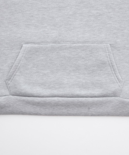 Chaco closet(チャコ クローゼット)の「ビッグシルエットフード付きカレッジロゴフーディーパーカー(パーカー・レディース・グレー/イエロー/グリーン/ネイビー/オートミール・XL)」の19枚目の写真