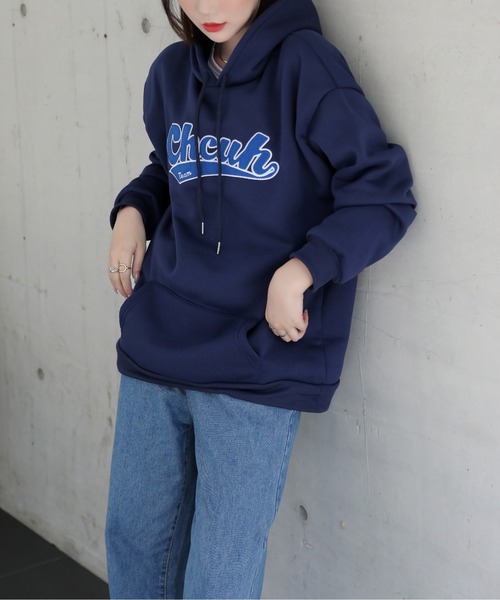 セール】ビッグシルエットフード付きカレッジロゴフーディー