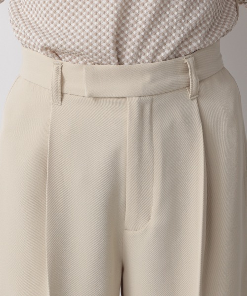 LOWRYS FARM（ローリーズファーム）の「ツイルショートパンツ　260919（その他パンツ・レディース・ブラック/イエロー/アイボリー・FREE）」の11枚目の写真