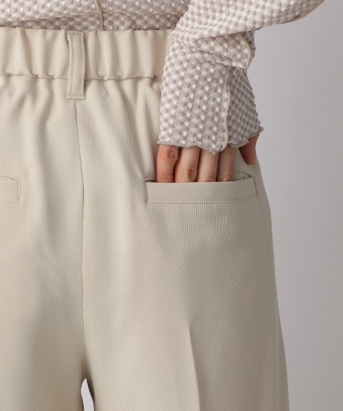 LOWRYS FARM（ローリーズファーム）の「ツイルショートパンツ　260919（その他パンツ・レディース・ブラック/イエロー/アイボリー・FREE）」の4枚目の写真