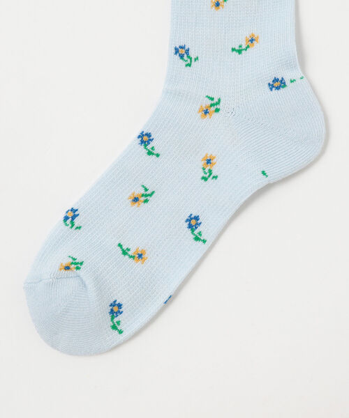 BEAMS BOY（ビームスボーイ）の「ROSTER SOX × BEAMS BOY / フラワーサーマル ソックス（ソックス/靴下・レディース・ホワイト/サックスブルー・ONE SIZE）」の6枚目の写真