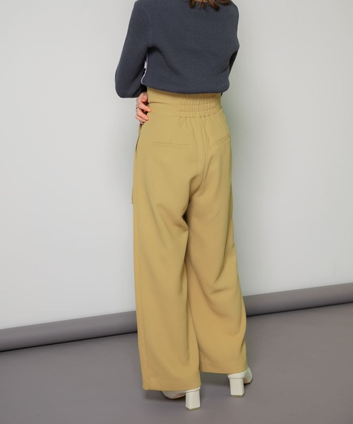 KBF(ケイビーエフ)の「ウエストベルトデザインパンツ(その他パンツ・レディース・ネイビー/アイボリー/ベージュ・ONE)」の21枚目の写真