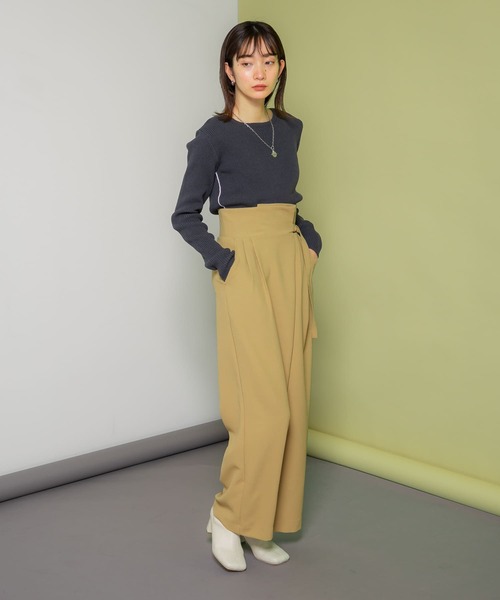 KBF(ケイビーエフ)の「ウエストベルトデザインパンツ(その他パンツ・レディース・ネイビー/アイボリー/ベージュ・ONE)」の22枚目の写真