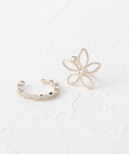 SHOO・LA・RUE(シューラルー)の「◆【2点セット】イヤーカフ(片耳用)(イヤリング・レディース・ホワイト系その他/ホワイト系1/ゴールド系その他/ホワイト系3/アイボリー系・00)」の5枚目の写真