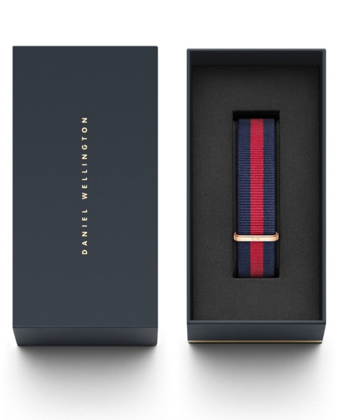 Daniel Wellington(ダニエルウェリントン)の「CLASSIC OXFORD 時計ベルト(アナログ腕時計・レディース・ゴールド・36mm/40mm)」の2枚目の写真