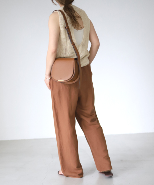 SLOBE IENA(スローブイエナ)の「【SEEKER / シーカー】SLOBE別注ショルダーバッグ◆(ショルダーバッグ・レディース・ブラック/ネイビー/キャメル・FREE)」の4枚目の写真