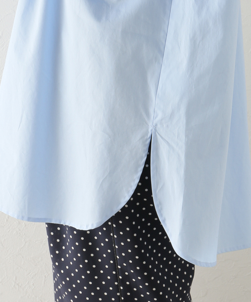 La TOTALITE（ラトータリテ）の「スカラップ襟ロングシャツ（シャツ/ブラウス・レディース・ホワイト/サックスブルー・FREE）」の20枚目の写真