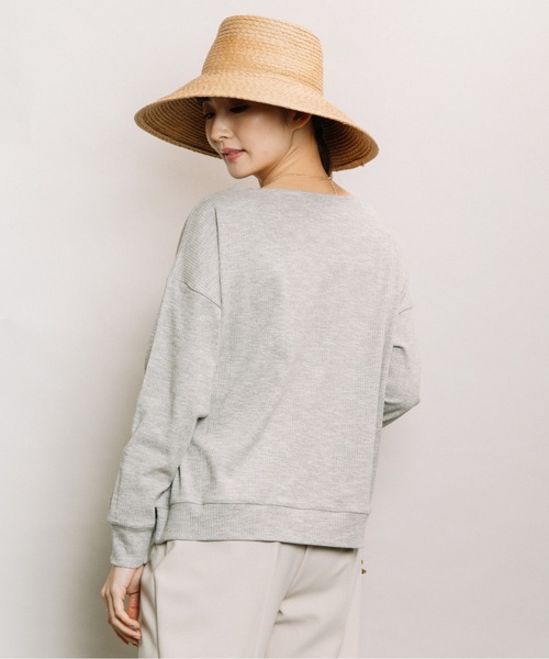 ELVENCE DEUX(エルベンスドゥ)の「テレコボートネックPO(Tシャツ/カットソー・レディース・ブラック/グレー/オフホワイト/サックスブルー・FREE)」の5枚目の写真