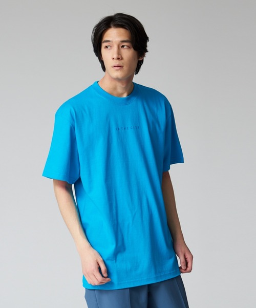 ABAHOUSE(アバハウス)の「【IN THE CITY】スモール ロゴTシャツ(Tシャツ/カットソー・メンズ・ホワイト/ブラック/パープル/ブルー/グレイッシュブルー/ピンク/ベージュ・44/46/48)」の5枚目の写真