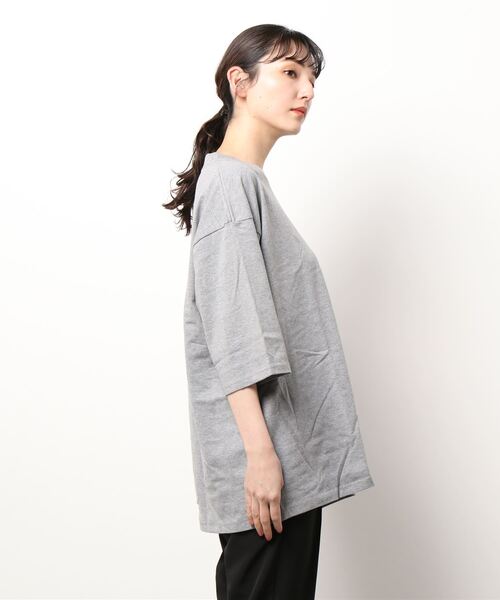 FRUIT OF THE LOOM(フルーツオブザルーム)の「【78】【FRUIT OF THE LOOM】7oz HEAVY WEIGHT BIG T(Tシャツ/カットソー・レディース・ホワイト/ブラック/杢グレー/カーキ・MEDIUM/LARGE/X-LARGE)」の16枚目の写真
