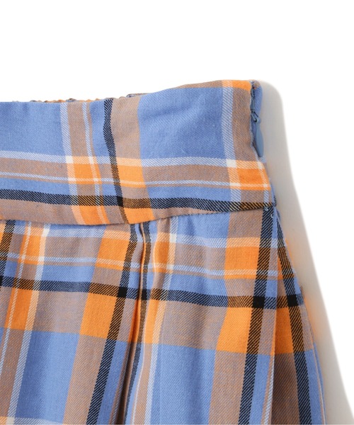 FREE'S MART（フリーズマート）の「◆カラーチェックタックフレアスカート（スカート・レディース・ブルー/グリーン・SMALL/MEDIUM）」の20枚目の写真