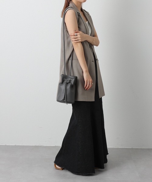 COLONY 2139(コロニートゥーワンスリーナイン)の「巾着ショルダーバッグ/ユニセックス(ショルダーバッグ・メンズ・グレー/ブラック・FREE)」の15枚目の写真