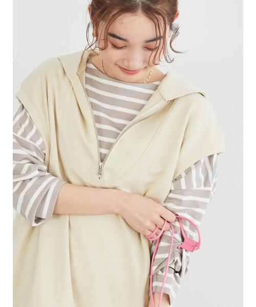 AMERICAN HOLIC（アメリカンホリック）の「ハーフZIPフードポンチベスト（ベスト・レディース・ライトベージュ/ダークネイビー・FREE）」の7枚目の写真