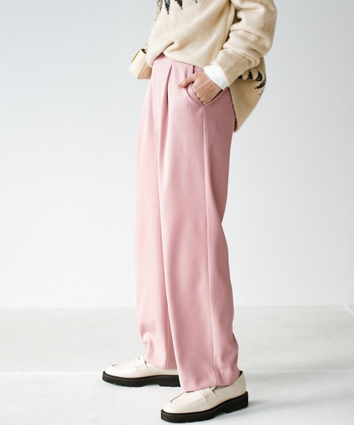 haco!（ハコ）の「脚はすらっと見せつつ気分はルンっと高めてくれる　Tシャツも映える楽ちんカラーパンツ by who made me（その他パンツ・レディース・イエロー/グリーン/ピンク/パープル/ローズ/ライトパープル/スモークピンク/グレイッシュブルー・SMALL/MEDIUM/LARGE/X-LARGE）」の16枚目の写真