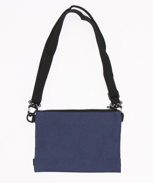 GIORDANO（ジョルダーノ）の「[ GIORDANO ] ライオン刺繍ナイロンサコッシュ（ショルダーバッグ・レディース・ネイビー・FREE）」の2枚目の写真