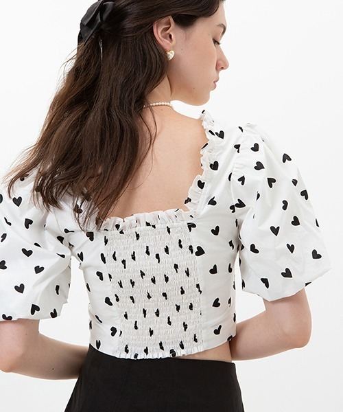 Fano Studios(ファノ ストゥディオズ)の「【Fano Studios】Heart pattern puff sleeve shirt FX22S108(シャツ/ブラウス・レディース・ホワイト・M/L/S)」の6枚目の写真