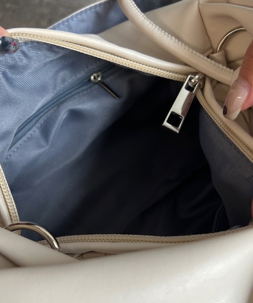 DouDou（ドゥドゥ）の「ツイストハンドルミニバッグ（ショルダーバッグ・レディース・ブラック/イエロー/アイボリー・FREE）」の12枚目の写真