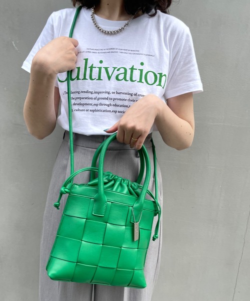 loti（ロティ）の「WEB限定 loti メッシュ巾着ショルダーBAG（ショルダーバッグ・レディース・オフホワイト/ブラック/グリーン・FREE）」の6枚目の写真