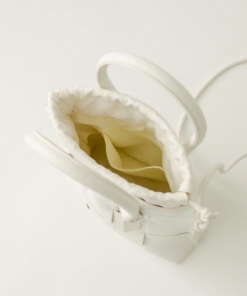 loti（ロティ）の「WEB限定 loti メッシュ巾着ショルダーBAG（ショルダーバッグ・レディース・オフホワイト/ブラック/グリーン・FREE）」の19枚目の写真