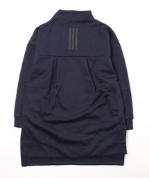 【新品】adidas オーバーサイズ　モックネック　フリースチュニック adidas（アディダス）の「ID オーバーサイズフィット モック