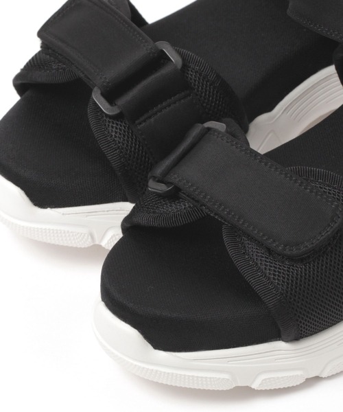 LEPSIM（レプシィム）の「スニーカーソールサンダル　285240（サンダル・レディース・ブラウン/ブラック・LARGE/MEDIUM）」の10枚目の写真