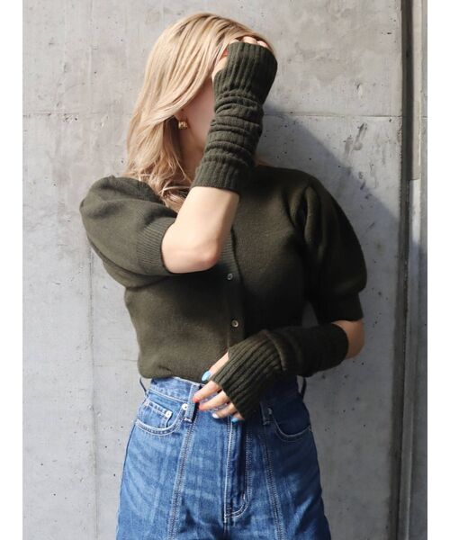 EVRIS（エヴリス）の「アームウォーマーニットトップス（ニット/セーター・レディース・ブラック/ブラウン/カーキ・FREE）」の5枚目の写真