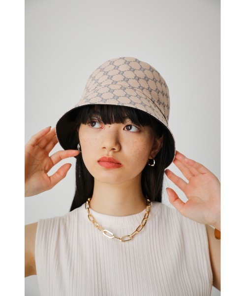 AZUL by moussy（アズールバイマウジー）の「REVERSIBLE BUCKET HAT/リバーシブルバケッドハット（キャップ・レディース・ライトベージュ/ブラック/ブラウン・FREE）」の3枚目の写真