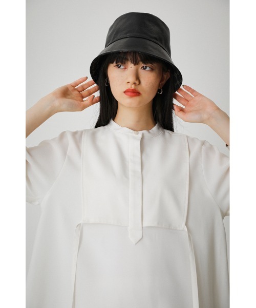 AZUL by moussy（アズールバイマウジー）の「REVERSIBLE BUCKET HAT/リバーシブルバケッドハット（キャップ・レディース・ライトベージュ/ブラック/ブラウン・FREE）」の8枚目の写真