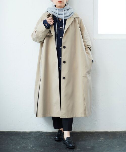 le.coeur blanc（ルクールブラン）の「テントラインステンカラーコート（ステンカラーコート・レディース・ベージュ/ネイビー・38）」の2枚目の写真