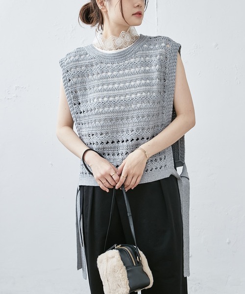 PUAL CE CIN(ピュアルセシン)の「テレコレースノースリーブインナー(タンクトップ・レディース・ブラック/オフホワイト・FREE)」の13枚目の写真