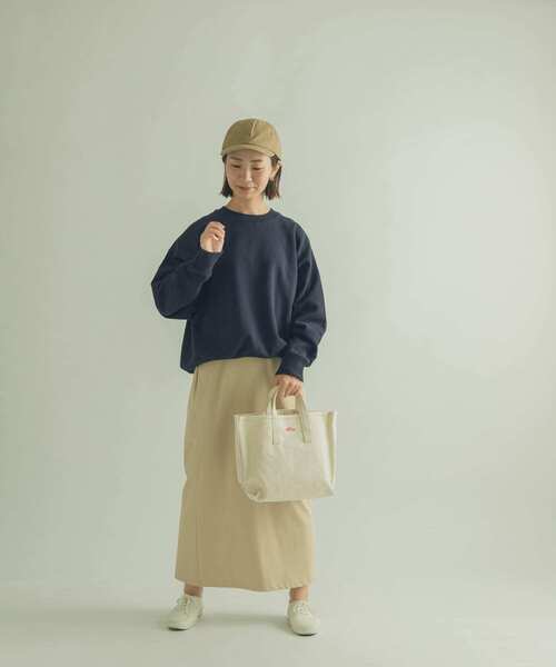 FORK&SPOON（フォークアンドスプーン）の「FORK&SPOON　OE裏毛クルーネックスウェット（スウェット・レディース・ホワイト/パープル/ネイビー・1）」の18枚目の写真