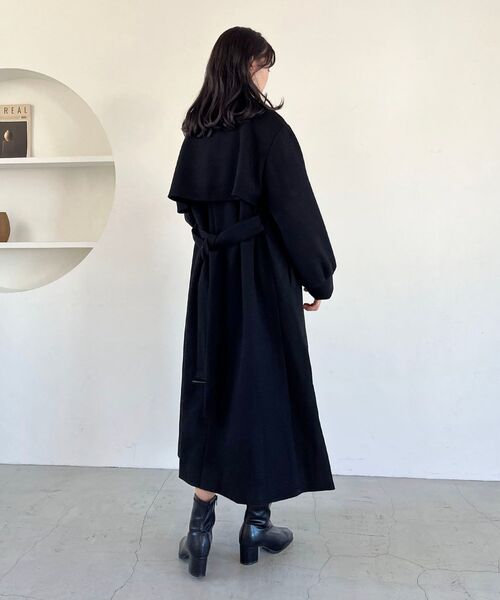 MAJESTIC LEGON（マジェスティックレゴン）の「バックデザインチェスターコート（チェスターコート・レディース・ブラック/アイボリー/モカ・SMALL/MEDIUM）」の13枚目の写真