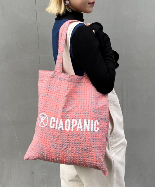 CIAOPANIC（チャオパニック）の「CIAOPANICぽこぽこチェックトートバッグ（トートバッグ・レディース・グリーン/イエロー/サーモンピンク/ピンク・FREE）」の4枚目の写真