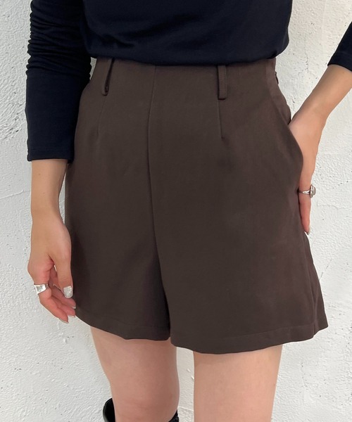 apres jour mignon(アプレジュールミニョン)の「ハイウエストショートパンツ【ZOZOTOWN限定アイテム】(その他パンツ・レディース・ダークブラウン/ベージュ系その他/ブラック・X-LARGE/フリー)」の13枚目の写真