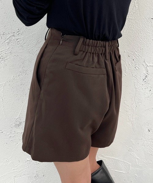 apres jour mignon(アプレジュールミニョン)の「ハイウエストショートパンツ【ZOZOTOWN限定アイテム】(その他パンツ・レディース・ダークブラウン/ベージュ系その他/ブラック・X-LARGE/フリー)」の14枚目の写真