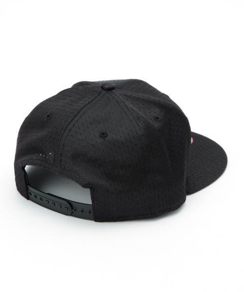 NEW ERA(ニューエラ)の「◎NEW ERA×BEAMS / 別注 メッシュ スナップバックキャップ(キャップ・メンズ・ブラック/ブルー/ネイビー・ONE SIZE)」の4枚目の写真