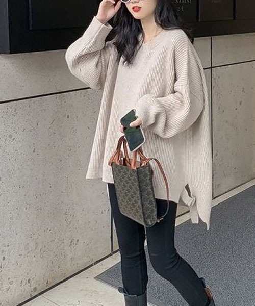 gossip!ロサンゼルス(ゴシップロサンゼルス)の「サイトスリットニットトップス(ニット/セーター・レディース・ブルー/ベージュ/マスタード・FREE)」の13枚目の写真