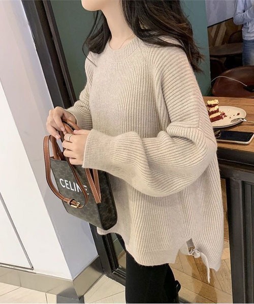 gossip!ロサンゼルス(ゴシップロサンゼルス)の「サイトスリットニットトップス(ニット/セーター・レディース・ブルー/ベージュ/マスタード・FREE)」の4枚目の写真