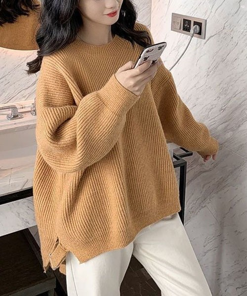 gossip!ロサンゼルス(ゴシップロサンゼルス)の「サイトスリットニットトップス(ニット/セーター・レディース・ブルー/ベージュ/マスタード・FREE)」の20枚目の写真