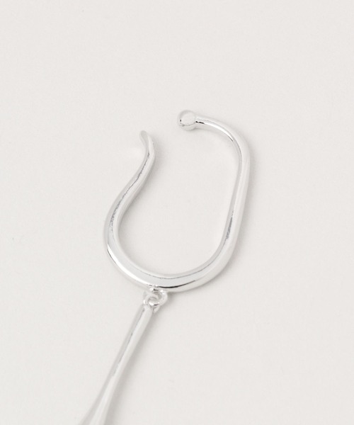 RAGEBLUE(レイジブルー)の「メタルシズクイヤカフ(イヤーカフ・レディース・グレー・FREE)」の3枚目の写真