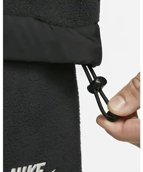 NIKE（ナイキ）の「NIKE/ナイキ フリーストレーナー ビッグロゴトレーナー/クルーネックスウェット 起毛トレーナー/クラブ+フリース ウィンタライズド クルーネック/セットアップ対応/DQ4895-010（スウェット・メンズ・ブラック・XL/2XL/L/M）」の7枚目の写真