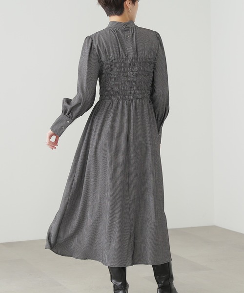 N.(N. Natural Beauty Basic)(エヌエヌナチュラルビューティーベーシック)の「◆ベアシャーリングワンピース(ワンピース・レディース・ブラック系/ネイビー系・MEDIUM)」の8枚目の写真