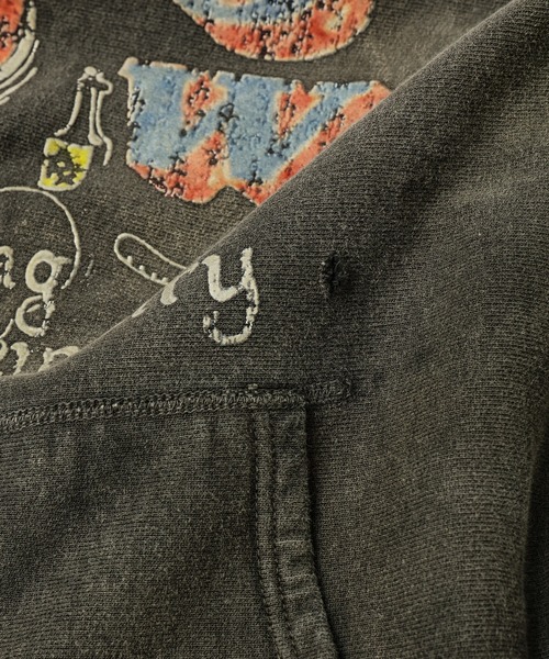 BOW WOW（バウワウ）の「CHEMISTRY CUT OFF SWEAT SHIRTS（スウェット・メンズ・ブラック・XL/L/XXL）」の4枚目の写真
