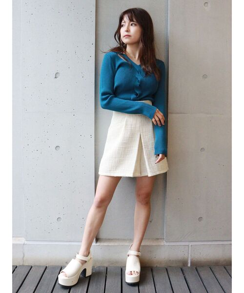 MURUA（ムルーア）の「ツイードタックショートパンツ【セットアップ着用可】（カーゴパンツ・レディース・カーキ/ブラック/ホワイト・1/2）」の21枚目の写真