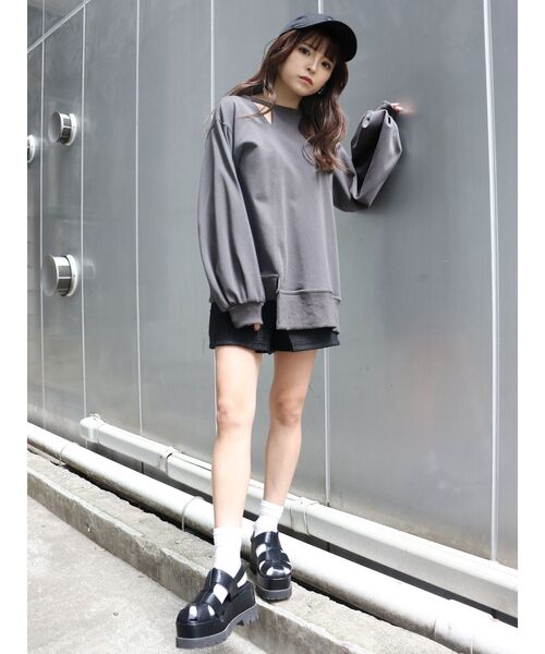 MURUA（ムルーア）の「ツイードタックショートパンツ【セットアップ着用可】（カーゴパンツ・レディース・カーキ/ブラック/ホワイト・1/2）」の18枚目の写真