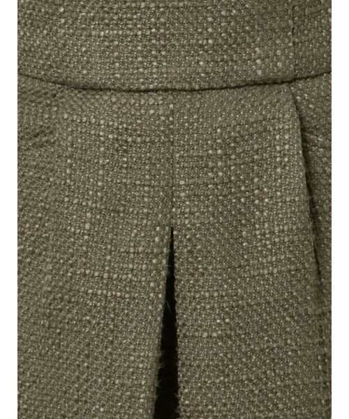 MURUA（ムルーア）の「ツイードタックショートパンツ【セットアップ着用可】（カーゴパンツ・レディース・カーキ/ブラック/ホワイト・1/2）」の8枚目の写真