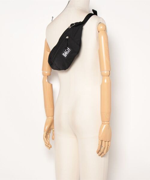 bach（バッハ）の「BACH　WAIST POUCH（ボディバッグ/ウエストポーチ・メンズ・ブラック・FREE）」の5枚目の写真