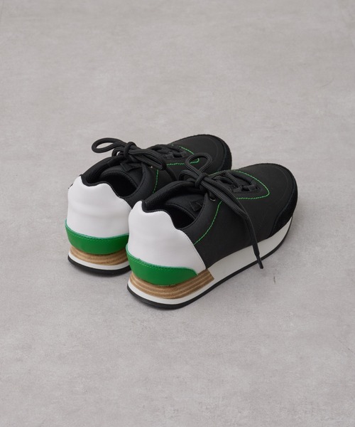 BEARDSLEY（ビアズリー）の「【BEARDSLEY】WETスニーカー/軽量/水に強い（スニーカー・レディース・ブラック/グレー/ベージュ・22.5cm/23.0cm/23.5cm/24.0cm/24.5cm）」の4枚目の写真